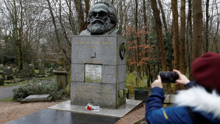 La tumba de Karl Marx en Londres (Reuters)