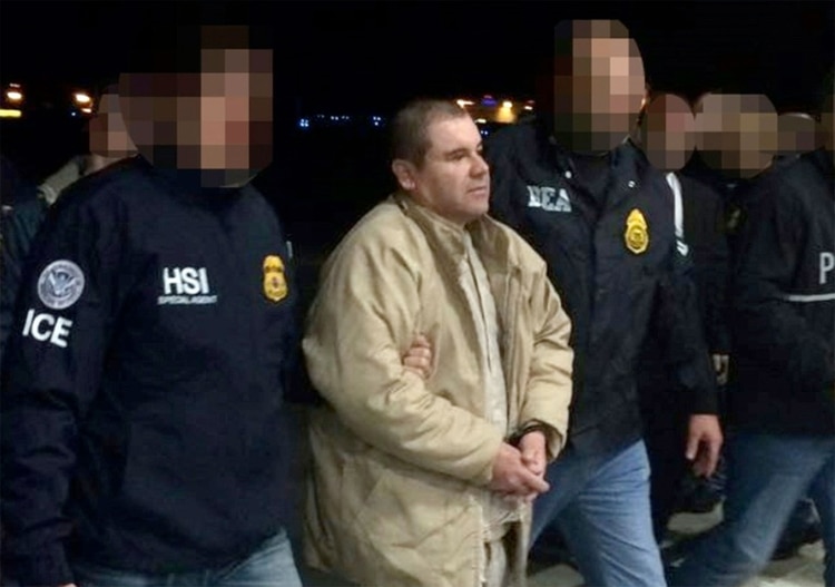 “El Chapo” Guzmán al momento de su extradición a EEUU