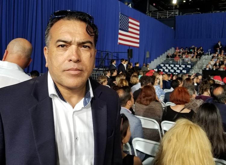 El militar venezolano exiliado Antonio Rivero González, general de brigada en su país.