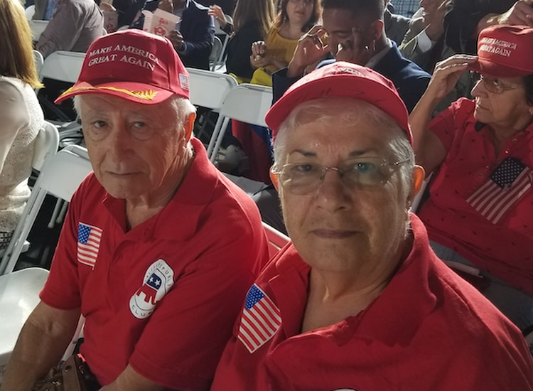 Isabel y Mariano, de La Habana, llevan muchos años exiliados en Miami.