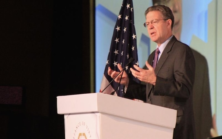 Embajador General de los Estados Unidos para la Religión y la Libertad, Samuel Brownback