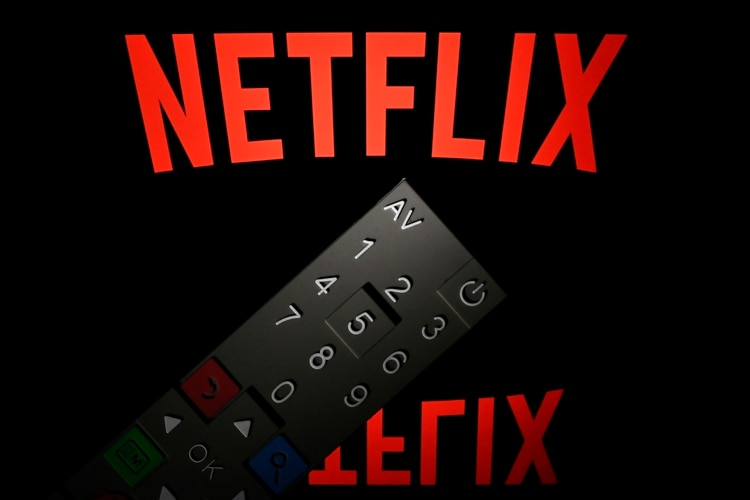 Netflix se está llevando a los espectadores (Photo by Lionel BONAVENTURE / AFP)