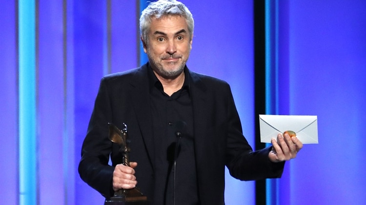 Alfonso Cuarón recibió el premio Spirit para su filme en Santa Monica, California (Foto: REUTERS/Mario Anzuoni)