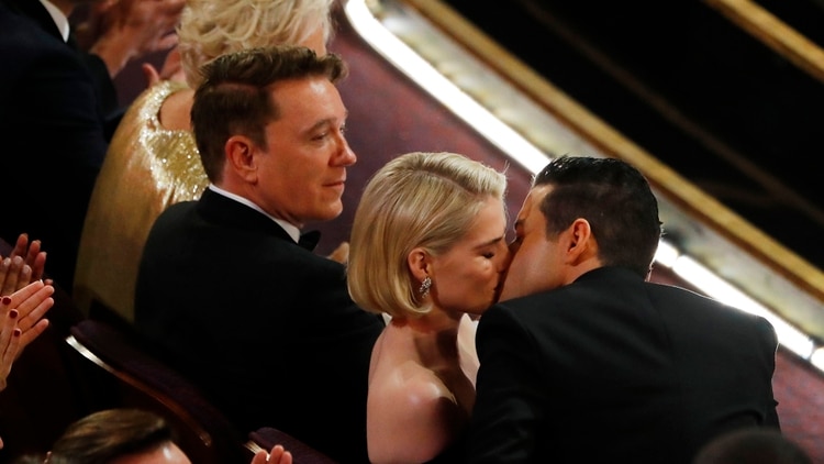 Rami Malek y Lucy Boynton