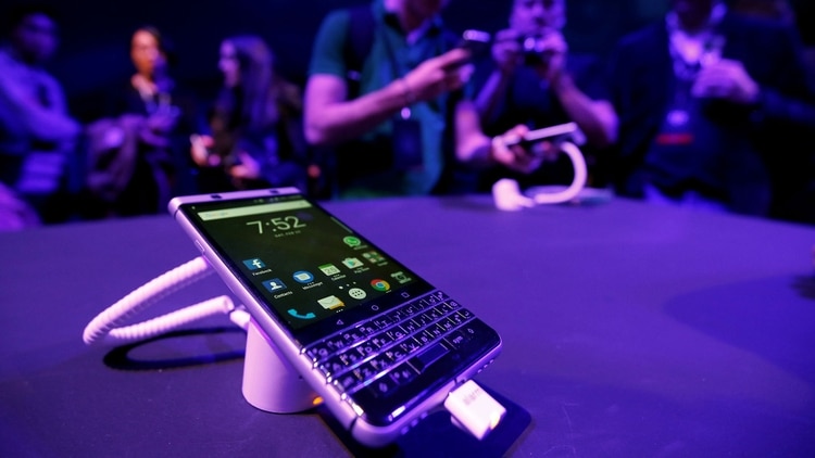 Ell modelo Blackberry Key ONe fue presentado en 2017 (Reuters)
