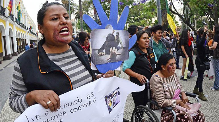 Una protesta contra la violencia hacia la mujer. | José Rocha