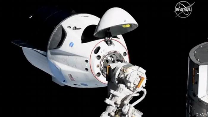 SpaceX Dragon angedockt an der ISS (NASA)