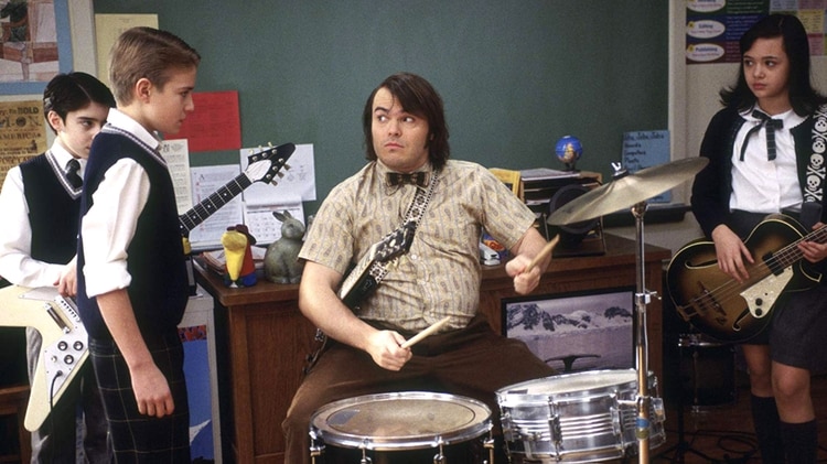 Joey Gaydos Jr. junto a Jack Black en una escena de “Escuela de Rock”