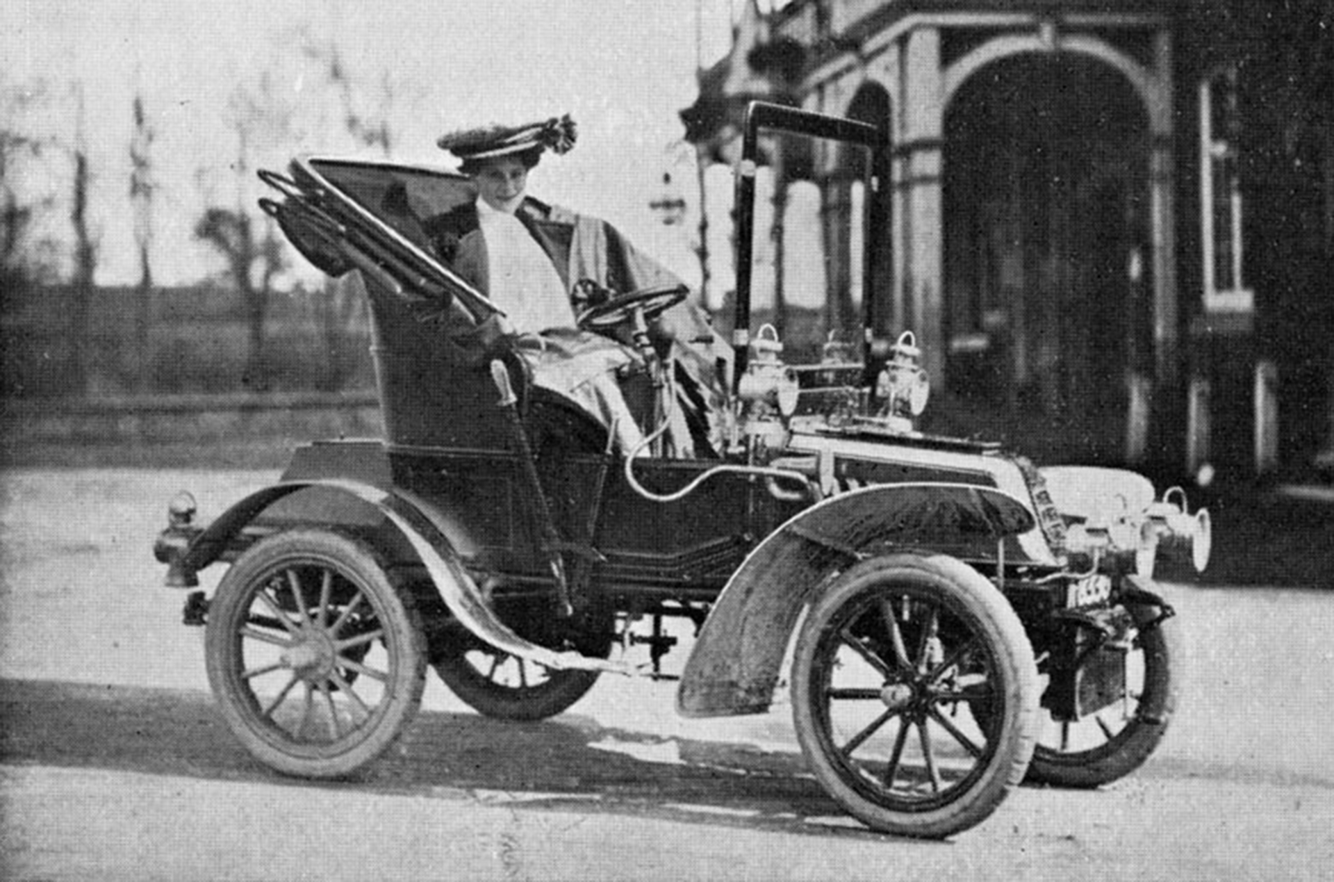 automovilismo - DOROTHY LEVITT