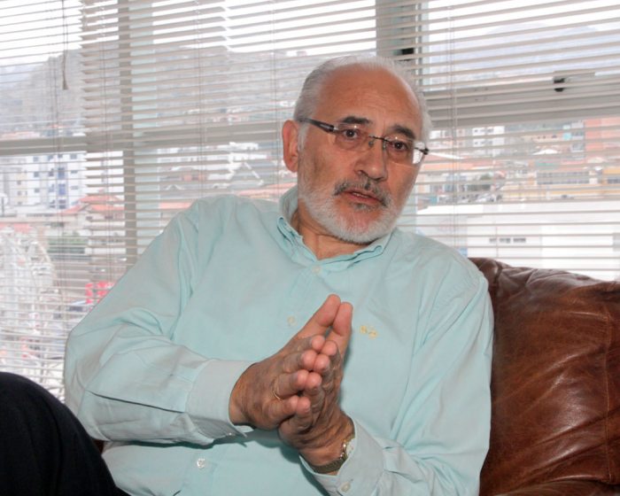 El historiador Carlos Mesa presentará su nuevo libro.