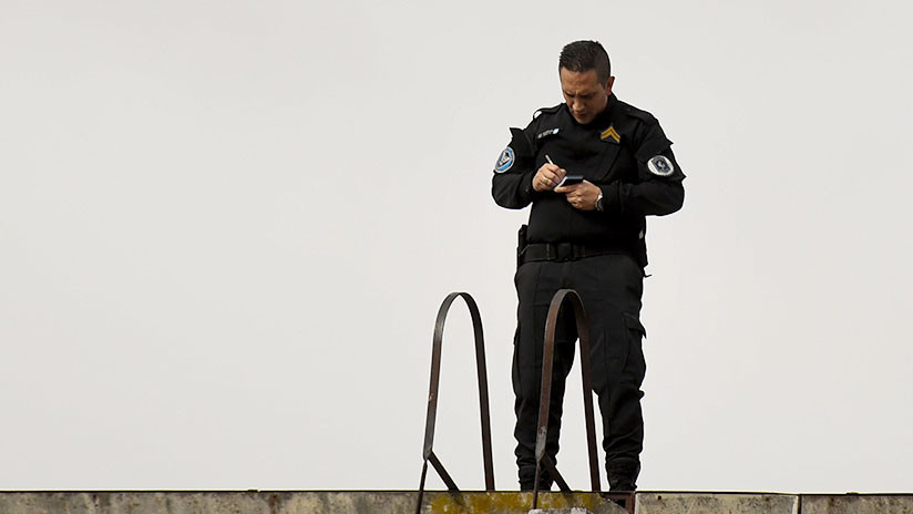 Argentina: Un sicario se da a la fuga tras quedarse dormidas las tres policías que lo vigilaban