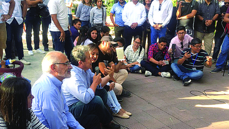 Giras, redes sociales y hasta bailes, el pulso de la campaña hacia las elecciones