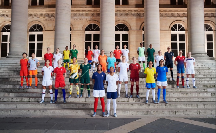 Por primera vez los equipos de fútbol femenino tendrán uniformes especialmente diseñados para las necesidades de las atletas, en lugar de ser una adaptación del modelo masculino. (Nike)