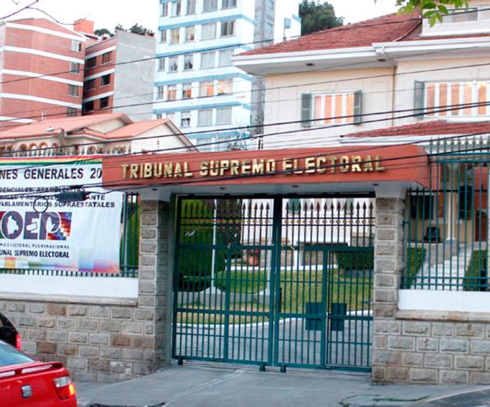 Ciudadanos ven vacíos y dudan del trabajo electoral del TSE.