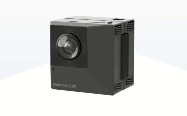 Insta360EVO-plegada