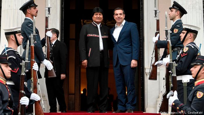 Griechenland Evo Morales, PrÃ¤sident Bolivien & Alexis Tsipras in Athen (Getty Images/AFP/L. Gouliamaki)