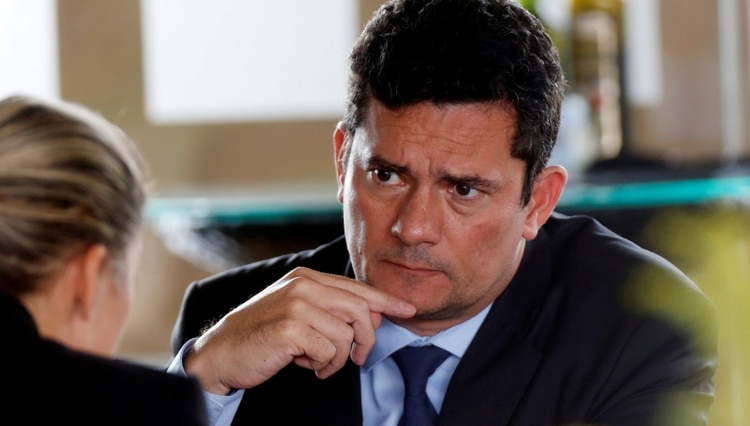 El juez anticorrupción Sergio Moro investigó el Lava Jato y fue elegido ministro de Justicia por Jair Bolsonaro (REUTERS/Adriano Machado)