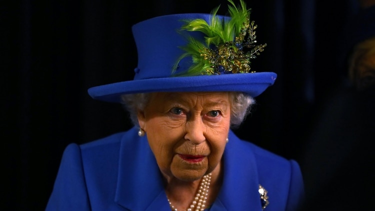 La reina de Inglaterra dijo que no a un ambicioso plan del príncipe Harry y Meghan Markle