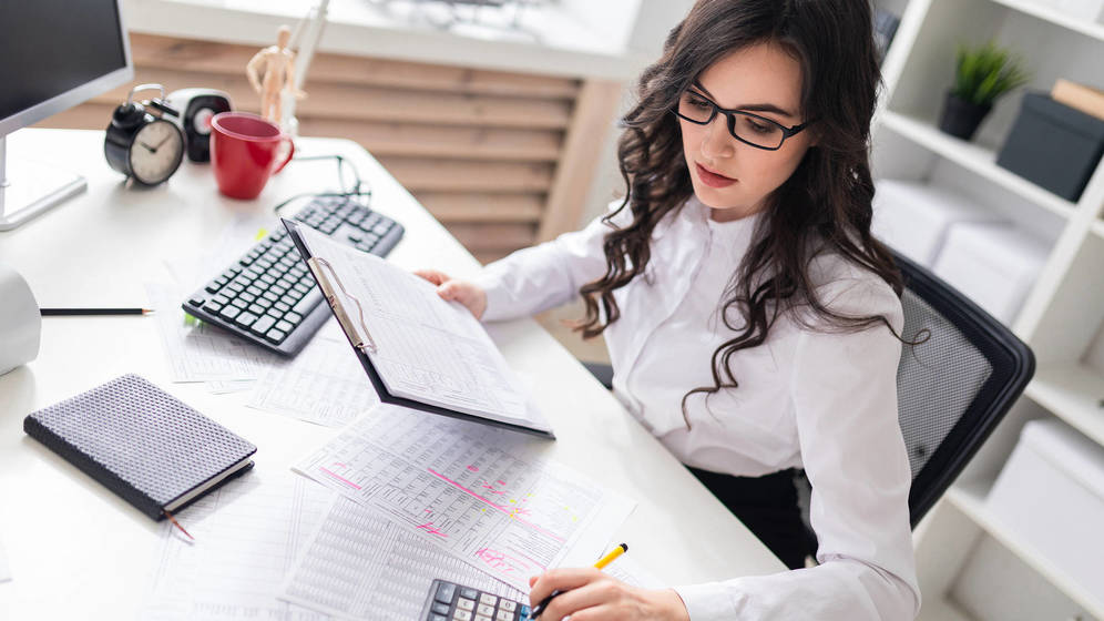 Foto: ¿Hay igualdad en el ámbito económico? (iStock)