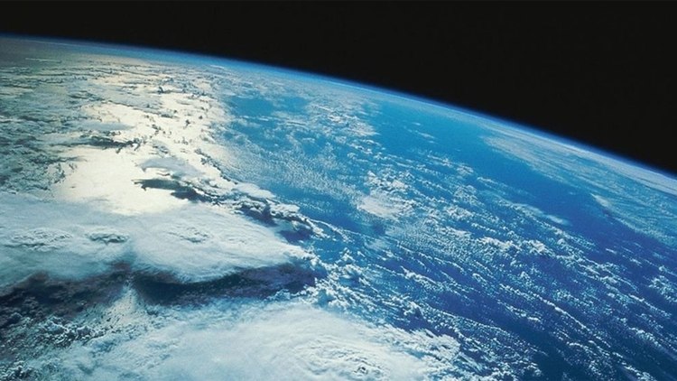 La Tierra tiene la primavera gracias a su distancia al Sol e inclinación planetaria