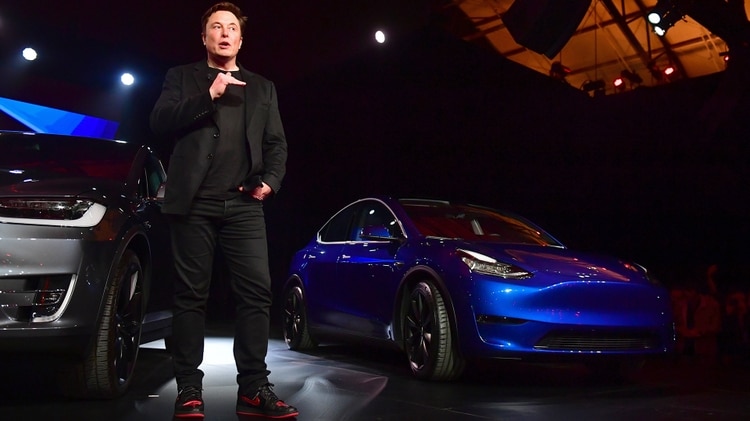 Elon Musk aseguró que para el año 2020 los conductores de Tesla podrán dormir mientras su vehículo los lleva hasta donde quieran (Foto: AFP/ Frederic J. Brown)