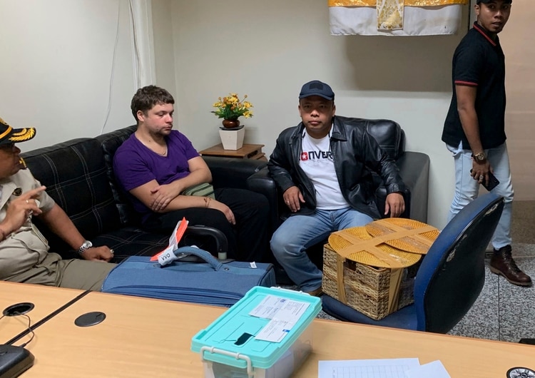 Zhestkov, a la izquierda, continúa siendo investigado