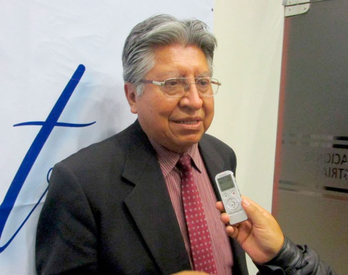 GERMÁN MOLINA, ANALISTA PRESUPUESTARIO.