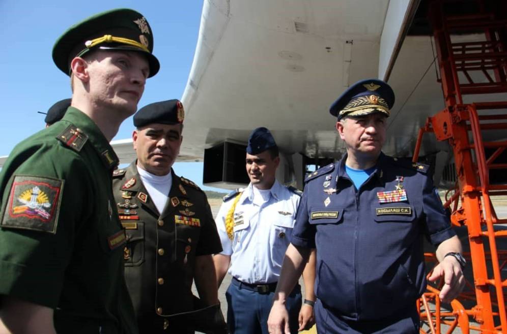 Foto: Imagen de unas maniobras militares conjuntas de Rusia y Venezuela en Caracas. (EFE)