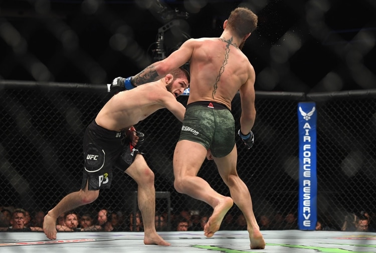 Khabib Nurmagomedov venció a Conor McGregor en octubre de 2018 (AFP)