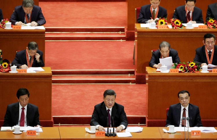 La histórica reforma le permite a Xi aspirar a un nuevo mandato (REUTERS/Jason Lee)