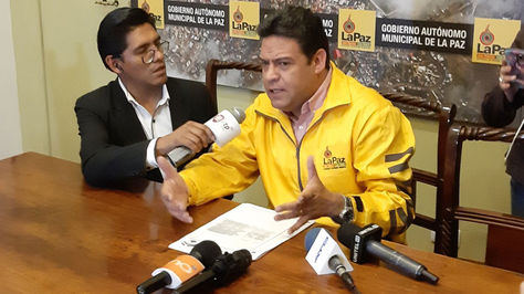 El alcalde Luis Revilla durante la conferencia de prensa. Foto: GAMLP