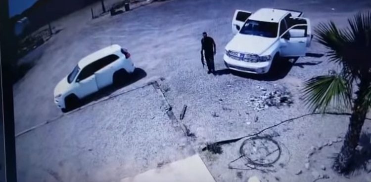 El comando ingreso a la propiedad el miércoles por la tarde (Foto: Captura de pantalla)