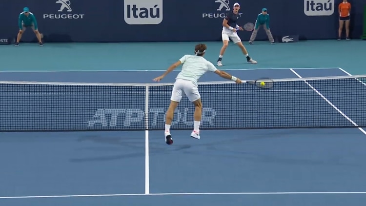 Roger Federer clasificó a las semifinales