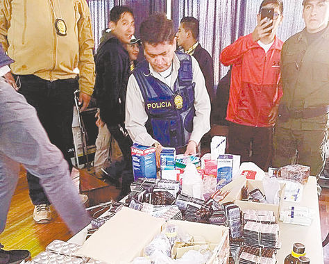 Presentación. Una muestra de los fármacos que fueron falsificados. Foto: Jorge Jové