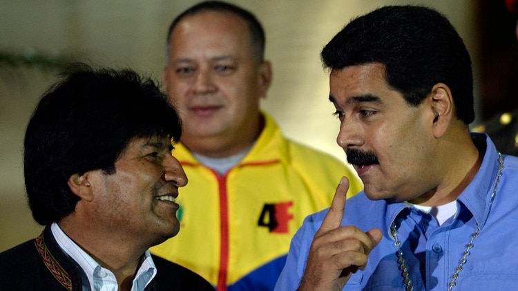 Nicolás Maduro y Evo Morales, dos aliados de la región (AFP)