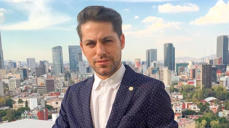 El actor y conductor fue asesinado junto a su mánager a las afueras de Ciudad de México (Foto: Instagram renatolopez1)