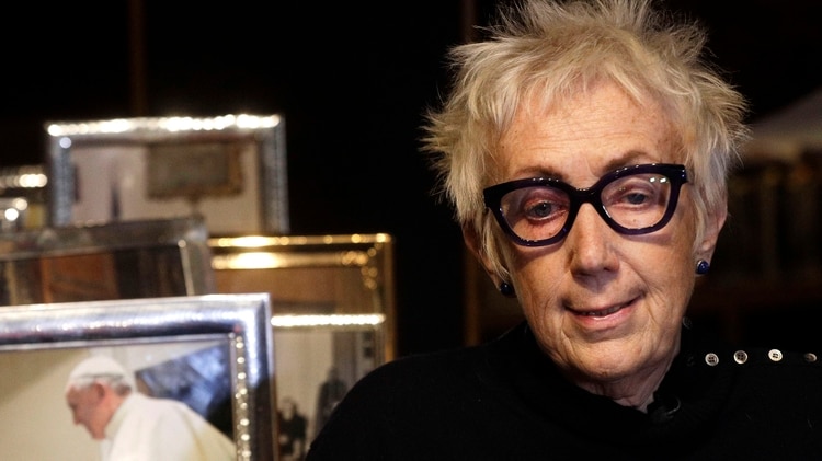 Lucetta Scaraffia denunció el Vaticano pretendía controlar los contenidos de su publicación, y por eso ella y sus compañeras presentaron en conjunto sus renuncias (AP)