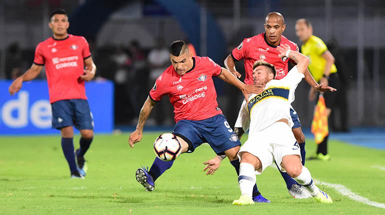 Partido de ida entre Wilstermann y Boca Juniors, en el Félix Capriles. | Carlos López