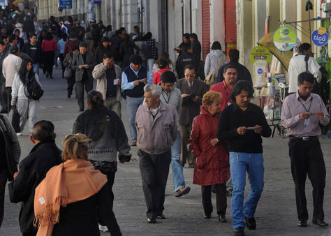 Aumento de los ingresos económicos de la población boliviana provocó que se incremente el estrato medio. Foto: Archivo-La Razón.