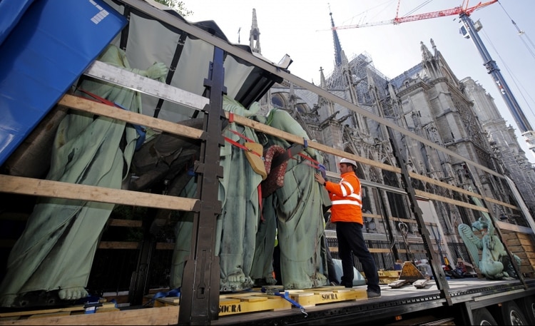 Notre Dame  REUTERS/Philippe Wojazer