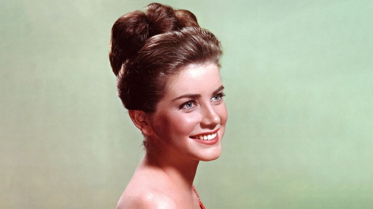 Dolores Hart (Grsoby)