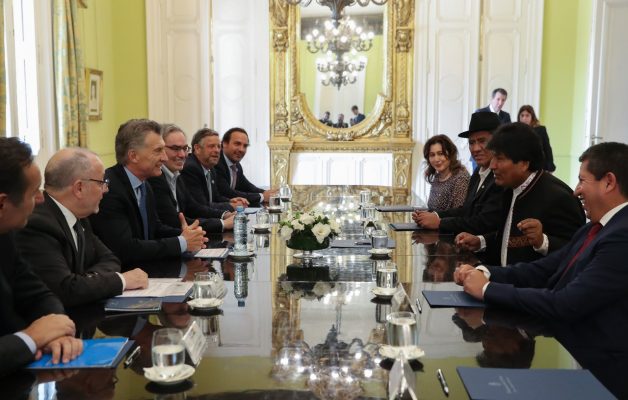 Resultado de imagen para reunion de Macri con Evo Morales abril 2019