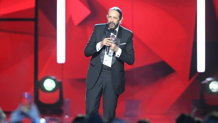 Un gran homenaje a Juan Luis Guerra en los Premios Billboard 2019 (Foto: Bryan Steffy/Telemundo)