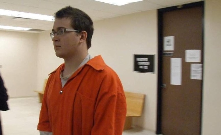 Begin fue detenido en 2017, cuando cursaba su último año de estudios universitarios (Foto: Captura de pantalla WDRB)