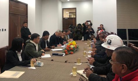 La reunión del presidente Morales con los dirigentes de la COB.