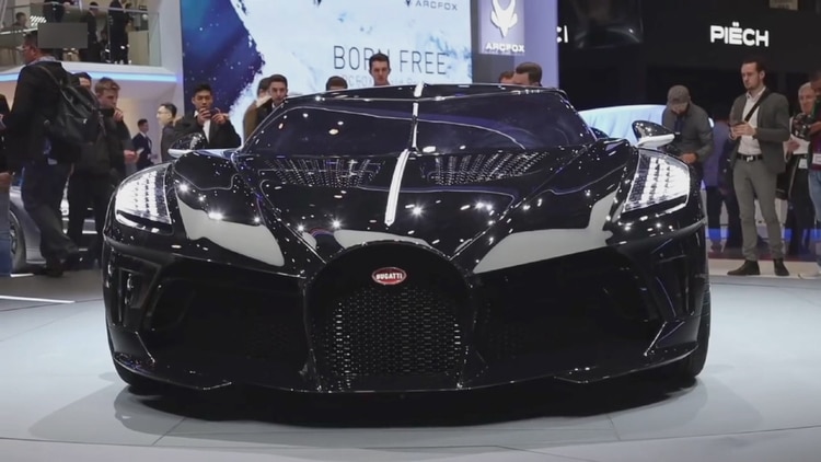 El Bugatti fue presentado en el Salón del Automóvil de Ginebra