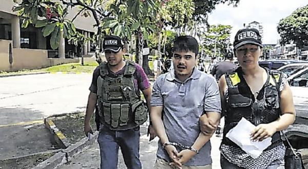 Vuelven a citar a joven que grabó video contra Evo Vuelven a citar a joven que grabó video contra Evo