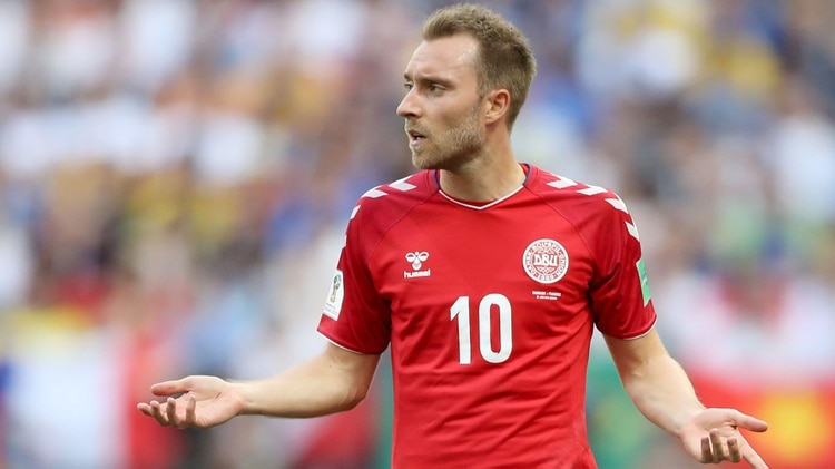 Eriksen con la camiseta de su selección: jugó los Mundiles Sudáfrica 2010 y Rusia 2018(REUTERS)