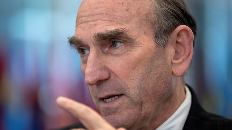 El enviado de EEUU para Venezuela, Elliott Abrams, ofreció declaraciones a los medios en el Departamento de Estado en Washington DC (Estados Unidos) este miércoles(Foto: EFE/ Erik S. Lesser)