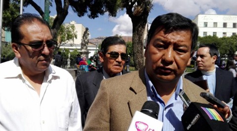 Desconocen-a-Pastor-que-bendijo-al-binomio:-Evo-y-Álvaro,-segun-Aruquipa